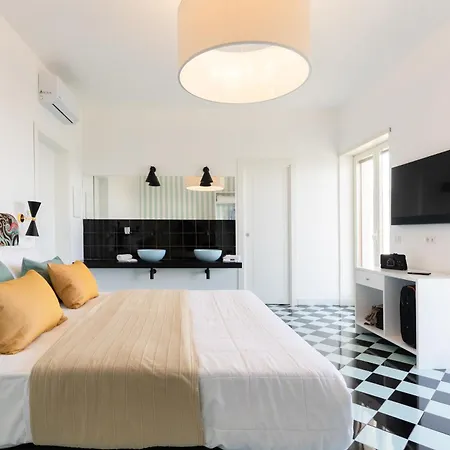 Vanity 3* Sorrent