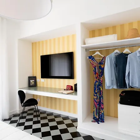 Vanity 3* Sorrent